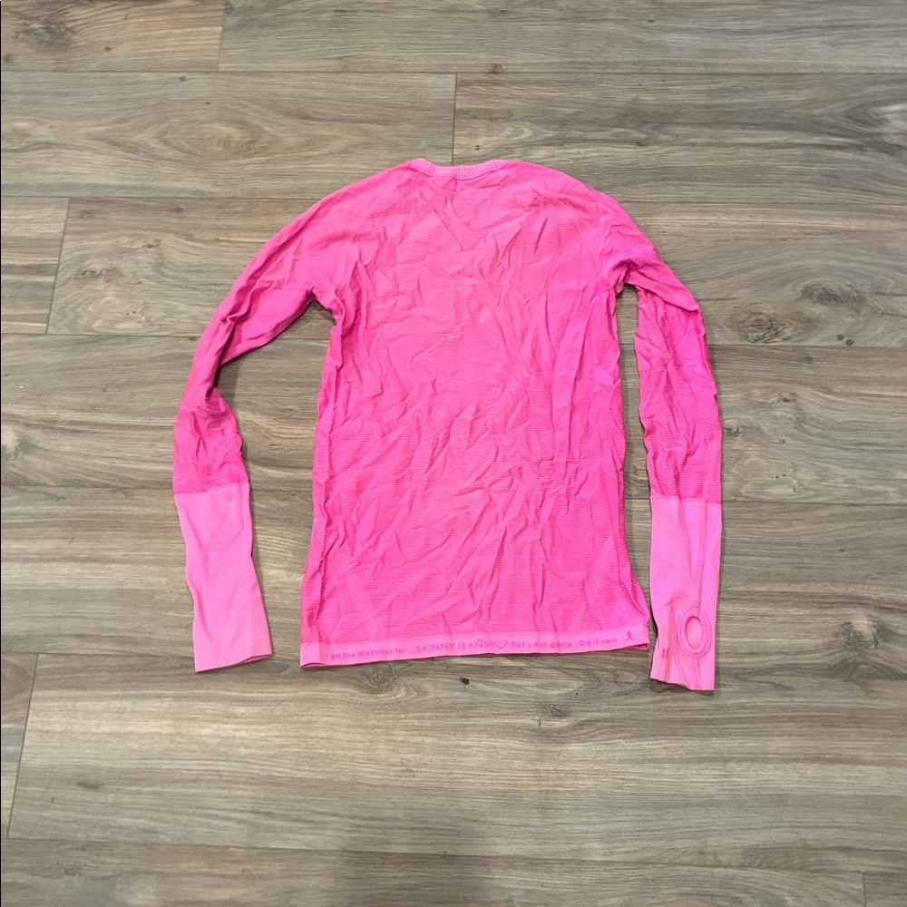 LULULEMON HOT PINK WORKOUT ATTIRE - Picture 4 of 4